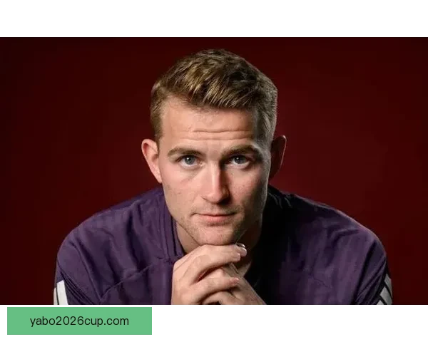 曼联贝尔单独训练暂无复出时间 德里赫特赛季报销或成定局